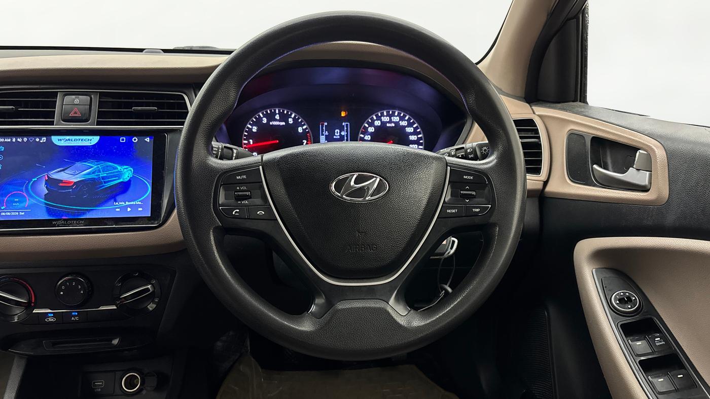 2020 Hyundai Elite i20 MAGNA PLUS 1.2, Petrol, Manual, 75,041 km, Steering Wheel Close Up