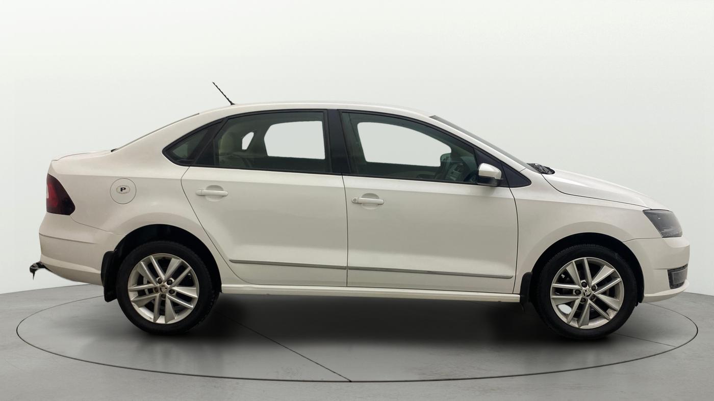 2021 Skoda Rapid STYLE TSI, Petrol, Manual, 45,600 km, Right Side View