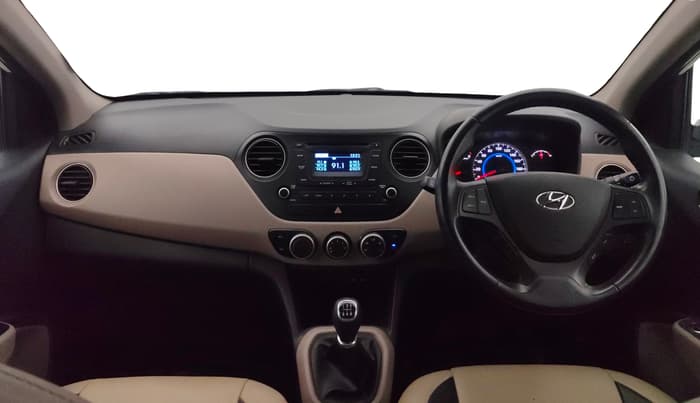 2015 Hyundai Grand i10 ASTA (O) 1.2 KAPPA VTVT, Petrol, Manual, 33,542 km, Dashboard