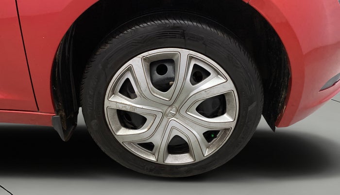 2022 Tata ALTROZ XT PETROL, Petrol, Manual, 33,028 km, Right Front Wheel