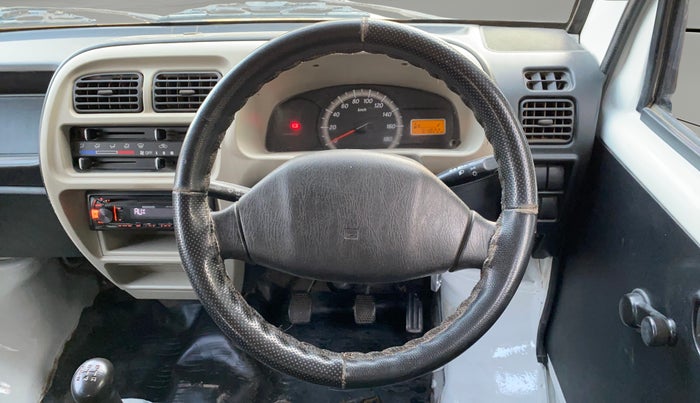 2017 Maruti Eeco 5 STR WITH A/C+HTR, Petrol, Manual, 51,785 km, Steering Wheel Close Up