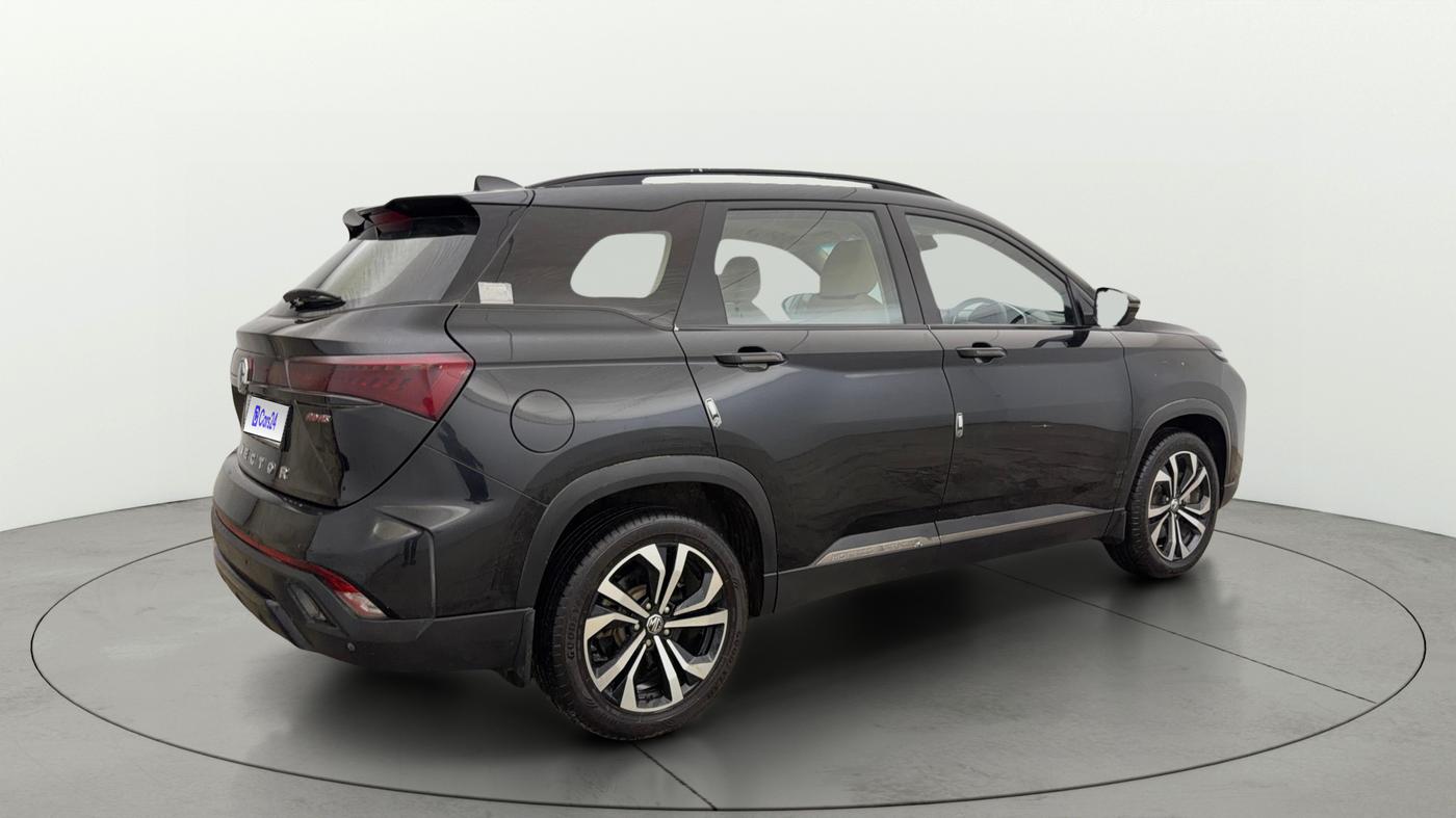 2024 MG HECTOR SAVVY PRO 1.5 TURBO CVT PETROL, Petrol, Automatic, 18,232 km, Right Back Diagonal