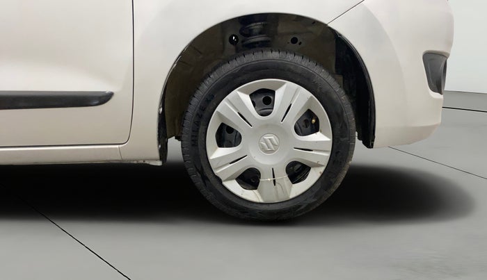 2015 Maruti Wagon R 1.0 VXI, Petrol, Manual, 27,699 km, Right Front Wheel