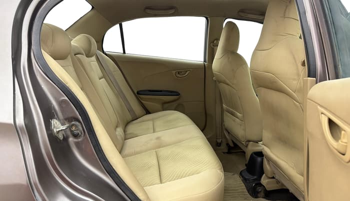 2015 Honda Amaze 1.2L I-VTEC S, Petrol, Manual, 1,09,519 km, Right Side Rear Door Cabin