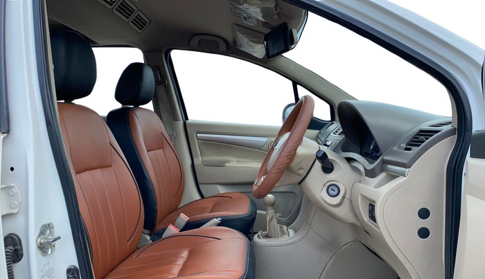 2017 Maruti Ertiga VDI SHVS, Diesel, Manual, 1,28,272 km, Right Side Front Door Cabin