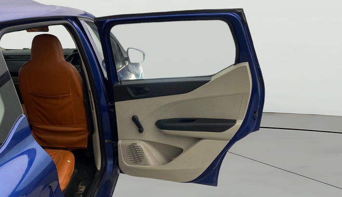 2020 Renault TRIBER RXL MT, Petrol, Manual, 46,543 km, RHS Rear Door