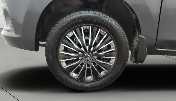 2015 Maruti Alto K10 VXI AMT, Petrol, Automatic, 25,719 km, Left Front Wheel