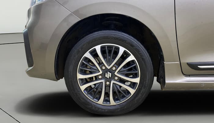 2022 Maruti Ertiga ZXI AT SHVS, Petrol, Automatic, 1,18,292 km, Left Front Wheel