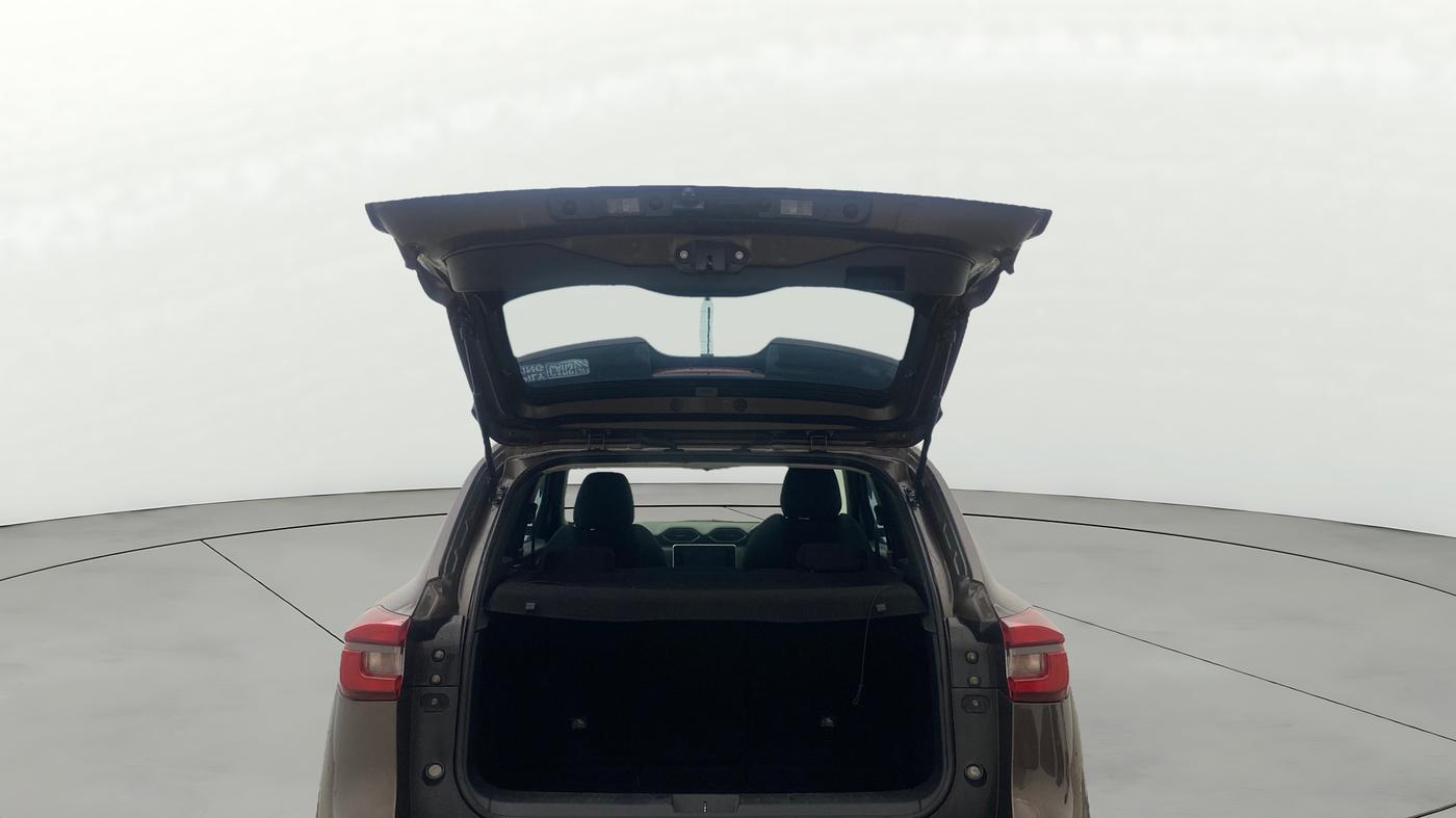 2022 Nissan MAGNITE XV PREMIUM TURBO CVT, Petrol, Automatic, 31,294 km, Boot Open Zoomed View