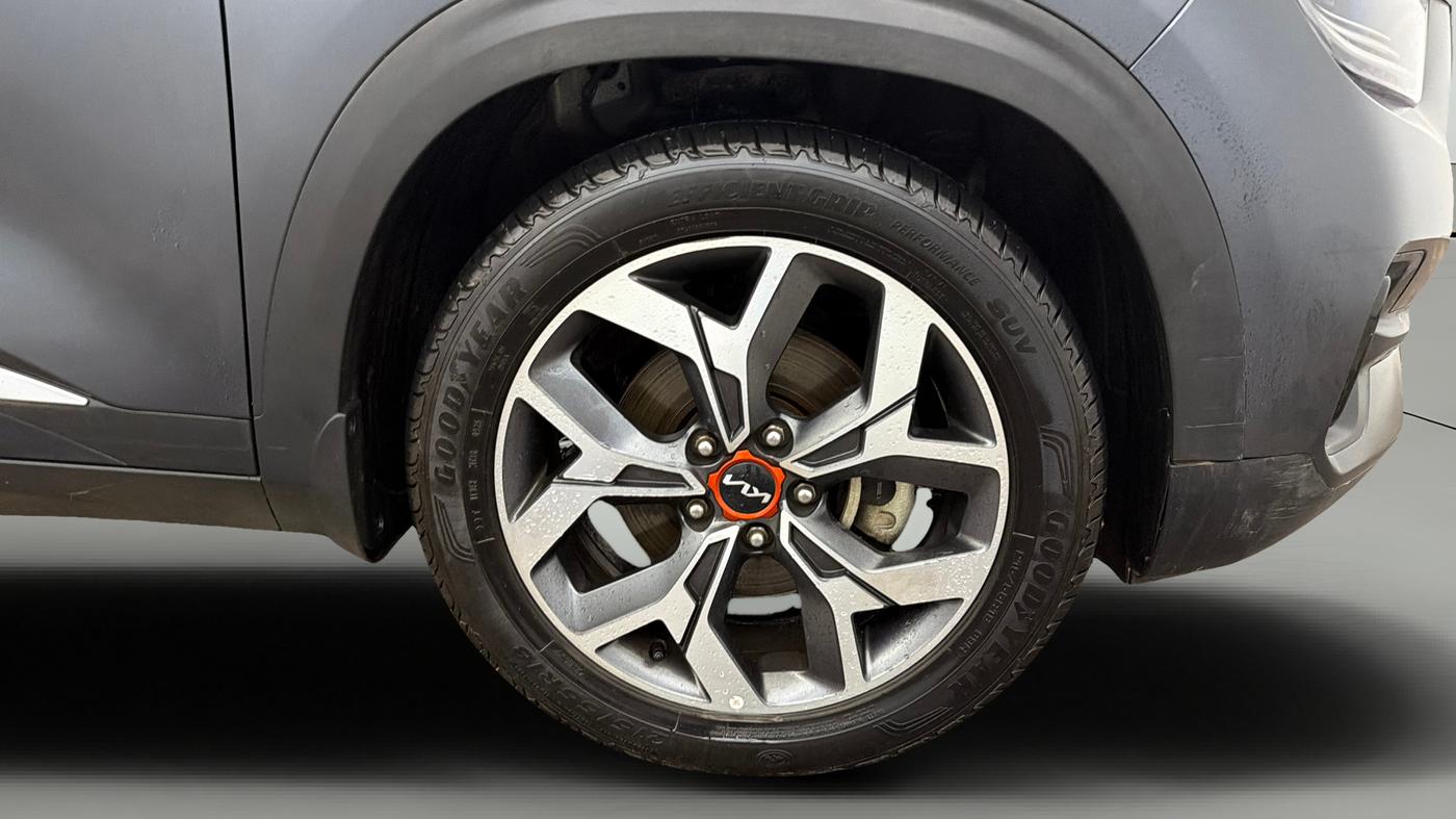 2023 KIA SELTOS X LINE 1.5 DIESEL AT, Diesel, Automatic, 65,976 km, Right Front Wheel