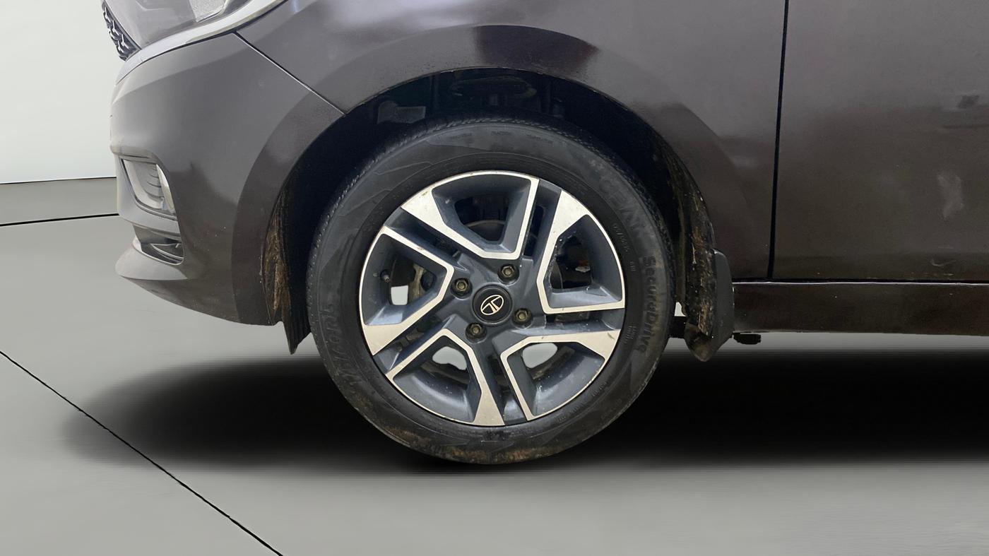 2022 Tata Tiago XZA PLUS PETROL, Petrol, Automatic, 62,477 km, Left Front Wheel