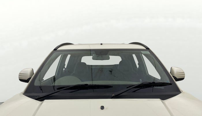 2017 Mahindra Kuv100 K4 PLUS D 6 STR, Diesel, Manual, 53,535 km, Front Windshield