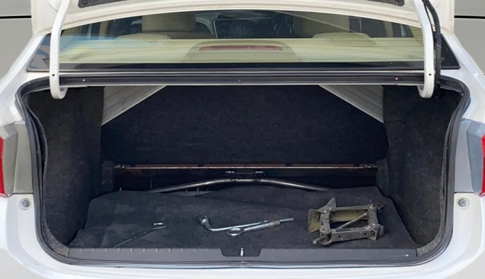 2017 Honda City 1.5L I-VTEC VX CVT, Petrol, Automatic, 62,249 km, Boot Open Zoomed View