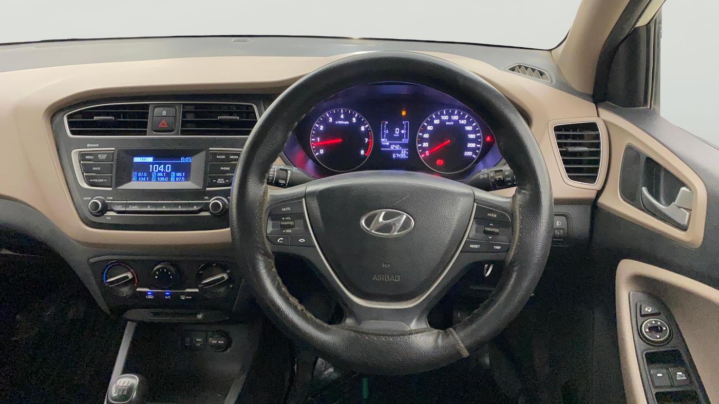 2018 Hyundai Elite i20 SPORTZ 1.2, Petrol, Manual, 67,487 km, Steering Wheel Close Up