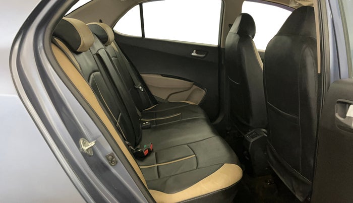 2014 Hyundai Xcent S 1.2, Petrol, Manual, 46,447 km, Right Side Rear Door Cabin