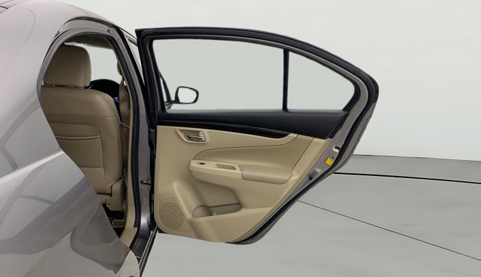 2017 Maruti Ciaz ALPHA 1.4 PETROL, Petrol, Manual, 54,264 km, RHS Rear Door