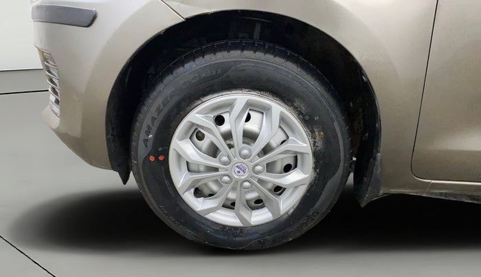 2021 Maruti Swift LXI, Petrol, Manual, 17,277 km, Left Front Wheel