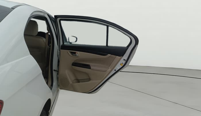 2017 Maruti Ciaz ALPHA DIESEL 1.3, Diesel, Manual, 57,151 km, RHS Rear Door
