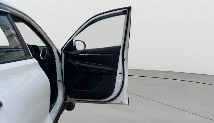 2022 KIA SONET HTK 1.2, Petrol, Manual, 11,177 km, RHS Front Door