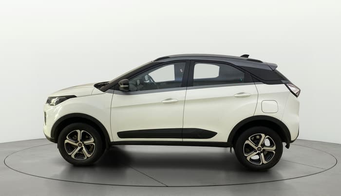 2022 Tata NEXON XZA PLUS SUNROOF DUAL TONE PETROL, Petrol, Automatic, 19,875 km, Left Side