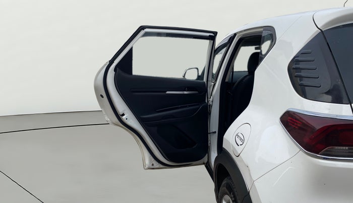 2022 KIA SONET HTK 1.2, Petrol, Manual, 11,177 km, LHS Rear Door