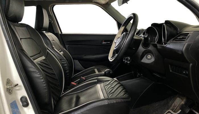 2020 Maruti Swift VXI AMT, Petrol, Automatic, 42,135 km, Right Side Front Door Cabin