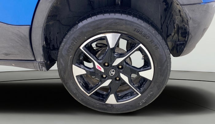 2021 Tata PUNCH CREATIVE  MT, Petrol, Manual, 46,285 km, Left Rear Wheel