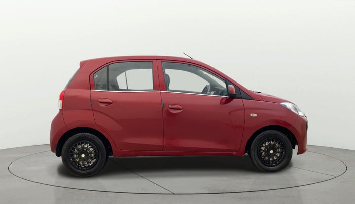 2019 Hyundai NEW SANTRO MAGNA, Petrol, Manual, 82,434 km, Right Side View