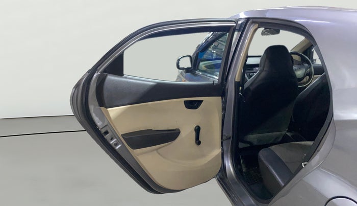 2012 Hyundai Eon ERA +, Petrol, Manual, 75,364 km, LHS Rear Door