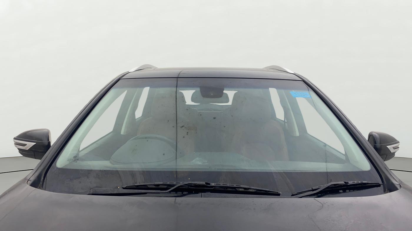 2020 MG HECTOR PLUS SHARP 1.5 PETROL TURBO DCT 6-STR, Petrol, Automatic, 74,192 km, Front Windshield