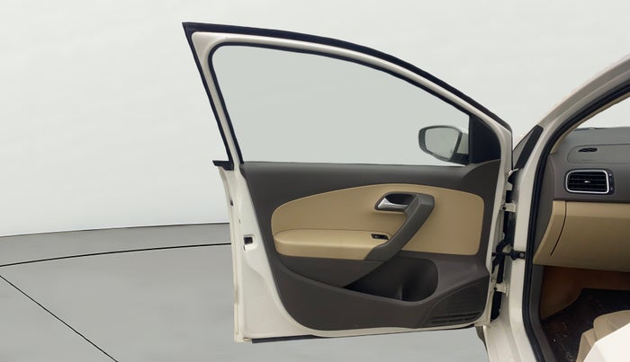 2018 Volkswagen Vento HIGHLINE 1.6 MPI, Petrol, Manual, 50,960 km, LHS Front Door