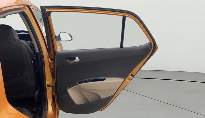 2015 Hyundai Grand i10 ASTA (O) 1.2 KAPPA VTVT, Petrol, Manual, 20,489 km, RHS Rear Door