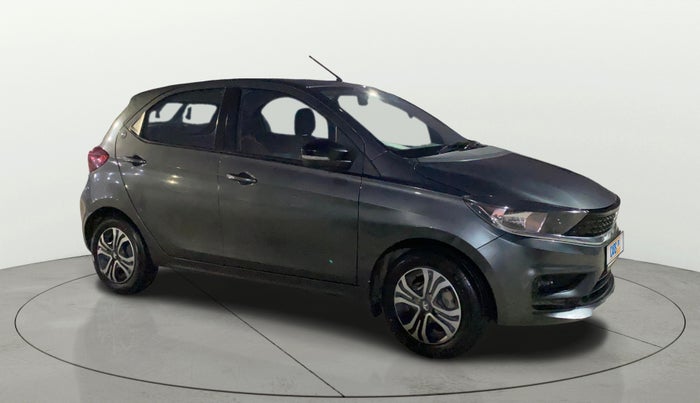2023 Tata Tiago XTA PETROL, CNG, Automatic, 31,046 km, Right Front Diagonal