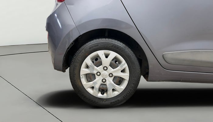 2015 Hyundai Grand i10 SPORTZ 1.2 KAPPA VTVT, Petrol, Manual, 63,626 km, Right Rear Wheel
