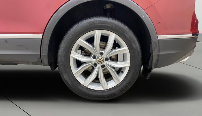 2020 Volkswagen TIGUAN ALL SPACE 2.0 TSI, Petrol, Automatic, 25,126 km, Left Rear Wheel