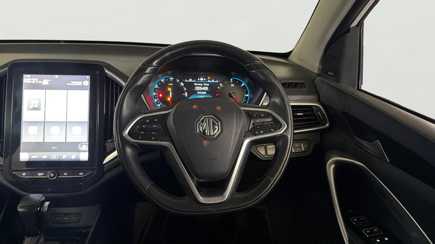 2020 MG HECTOR SHARP 1.5 DCT PETROL, Petrol, Automatic, 36,156 km, Steering Wheel Close Up