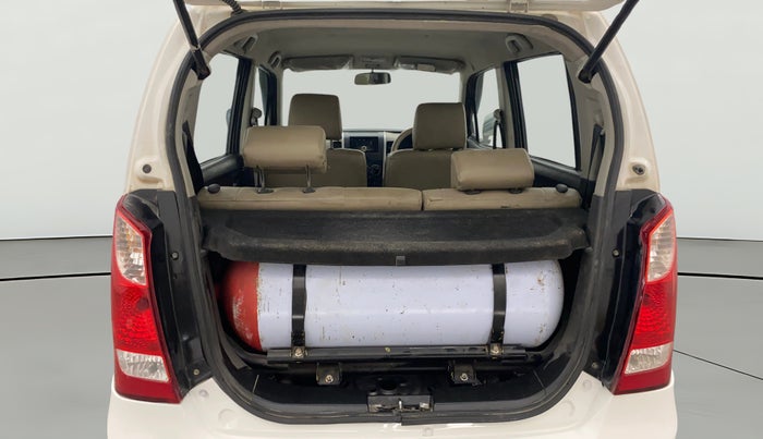 2016 Maruti Wagon R 1.0 LXI CNG, CNG, Manual, 1,04,598 km, Boot Open Zoomed View