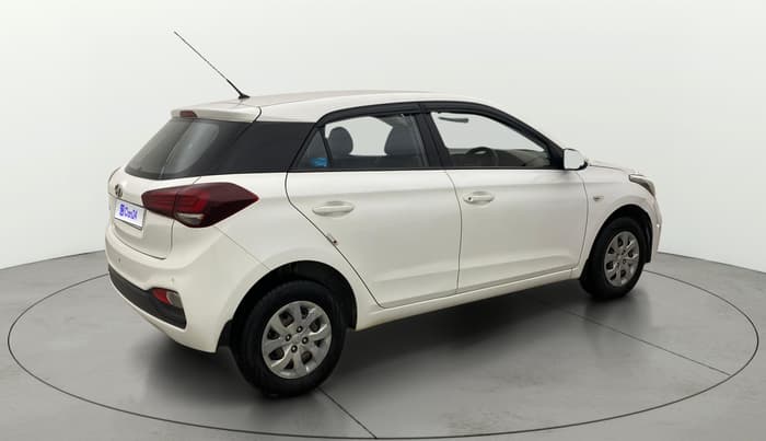 2020 Hyundai Elite i20 MAGNA PLUS 1.2, Petrol, Manual, 55,623 km, Right Back Diagonal
