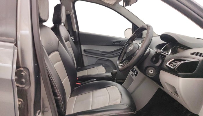 2020 Tata Tiago XZ PETROL, Petrol, Manual, 95,890 km, Right Side Front Door Cabin