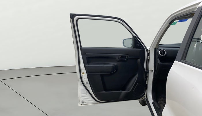 2021 Maruti S PRESSO VXI PLUS AMT, Petrol, Automatic, 15,507 km, LHS Front Door
