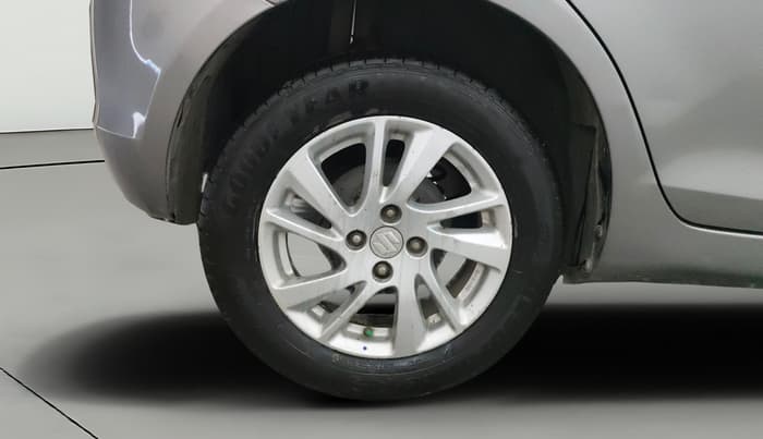 2013 Maruti Swift ZXI, Petrol, Manual, 60,904 km, Right Rear Wheel