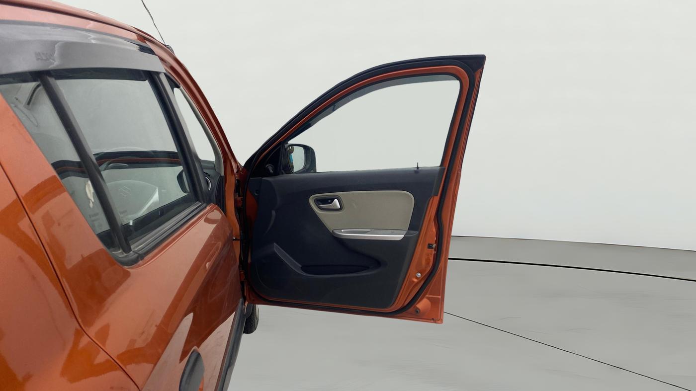 2019 Maruti Alto K10 VXI, Petrol, Manual, 9,614 km, RHS Front Door
