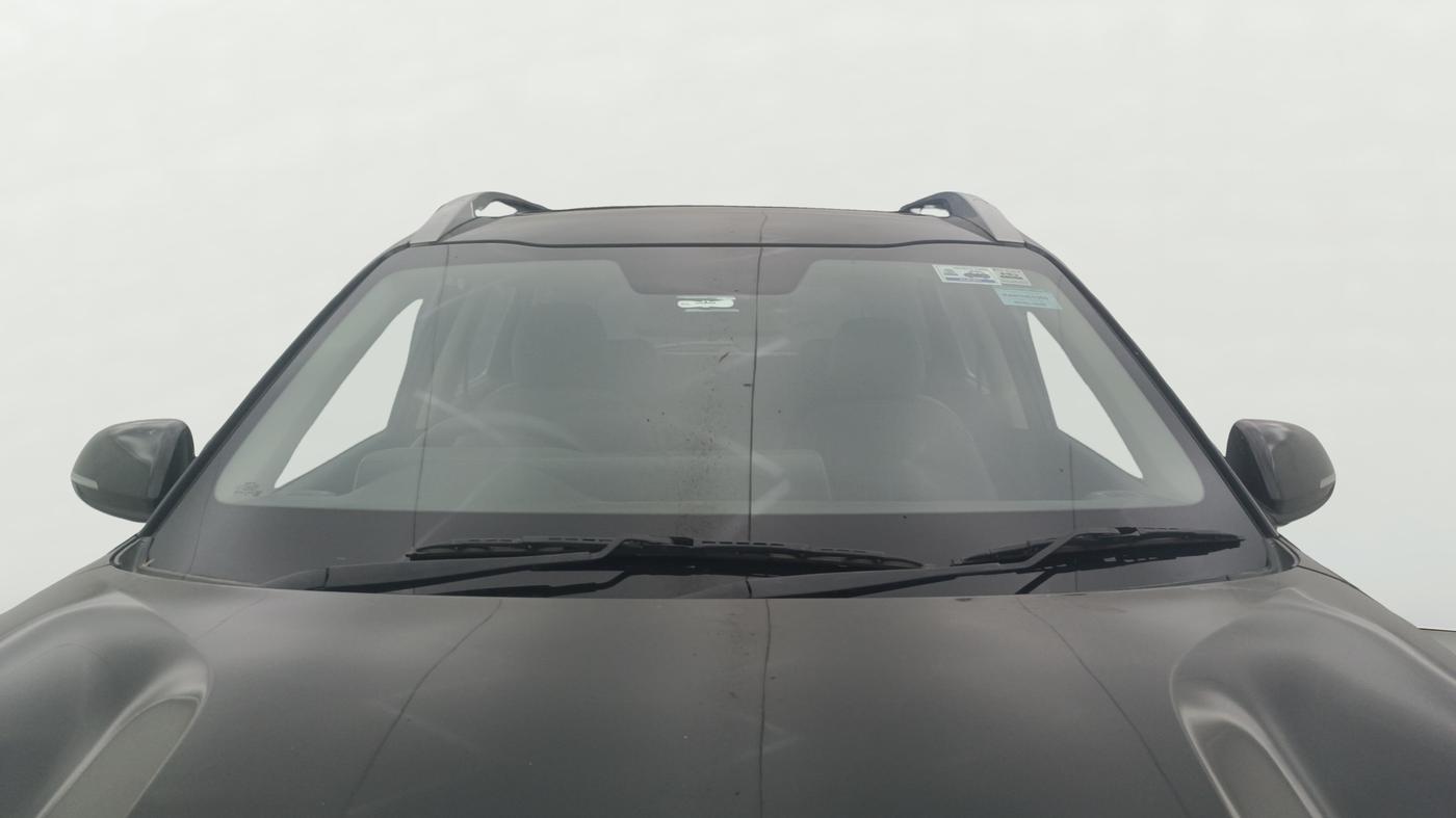 2025 KIA SONET HTK (O) 1.2 Petrol MT, Petrol, Manual, 3,106 km, Front Windshield