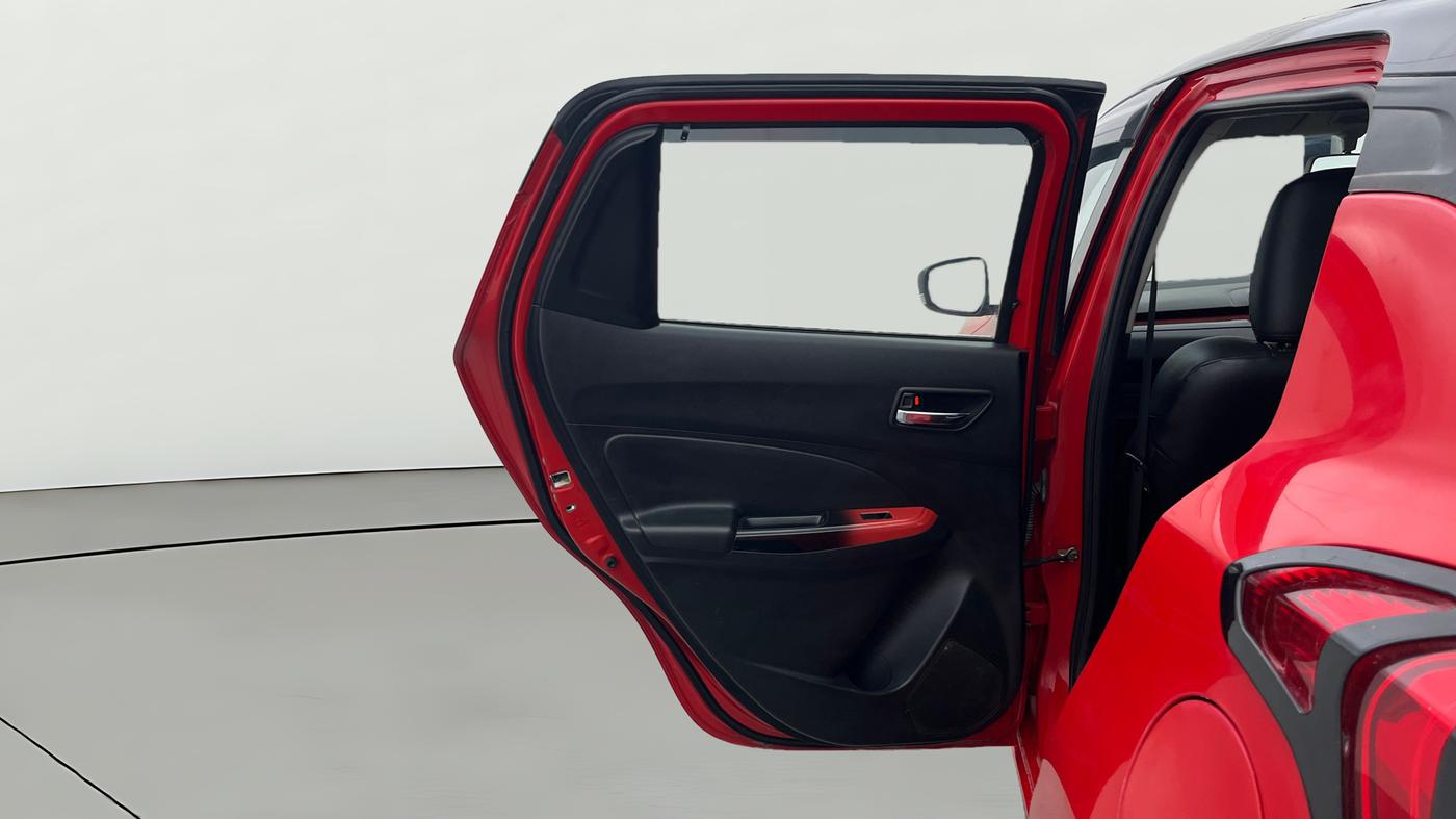 2022 Maruti Swift VXI, Petrol, Manual, 39,710 km, LHS Rear Door