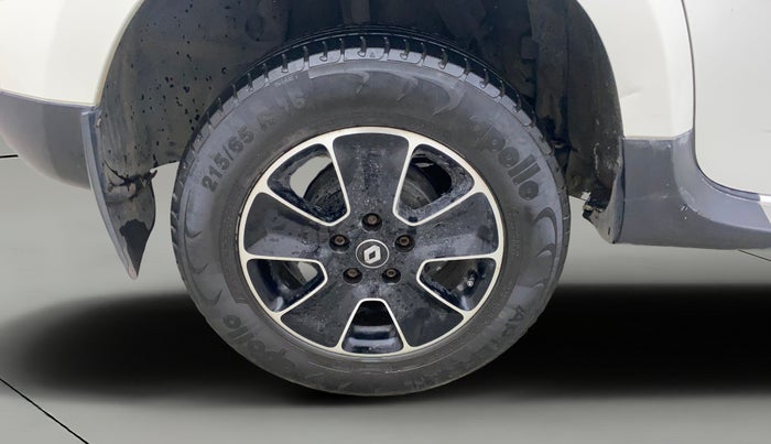 2018 Renault Duster 110 PS RXZ DIESEL, Diesel, Manual, 40,910 km, Right Rear Wheel