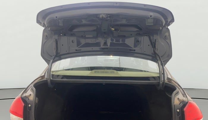 2016 Maruti Ciaz VXI+, Petrol, Manual, 89,193 km, Boot Door Open