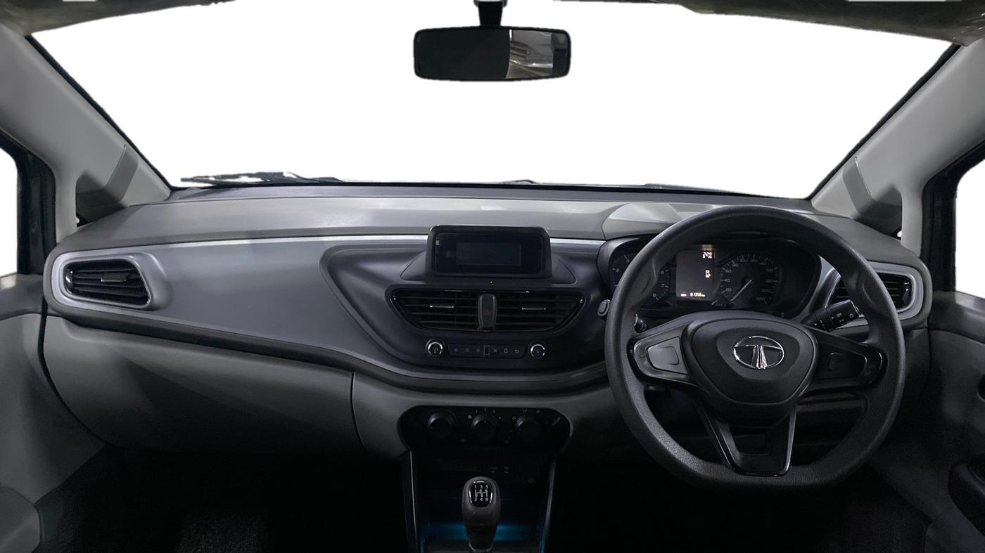 2020 Tata ALTROZ XM PETROL, Petrol, Manual, 81,344 km, Dashboard