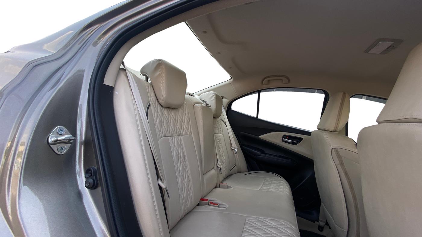 2025 Maruti Dzire ZXi AMT, Petrol, Automatic, 9,107 km, Right Side Rear Door Cabin