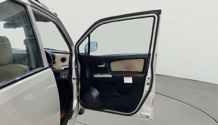 2018 Maruti Wagon R 1.0 LXI CNG, CNG, Manual, 51,937 km, RHS Front Door
