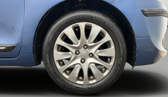 2017 Maruti Baleno ZETA CVT PETROL 1.2, Petrol, Automatic, 96,839 km, Right Front Wheel